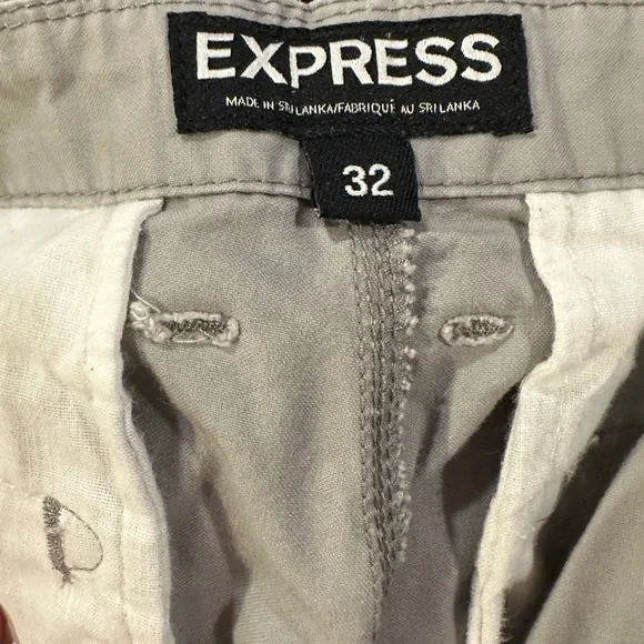 Express Men's Gray Cotton Shorts Size 32 - Picture 2 of 4